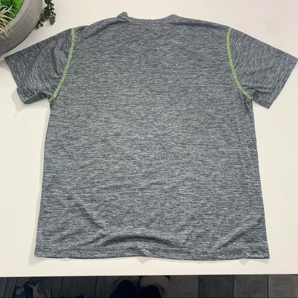 RP X active performance short sleeve T-shirt large men’s - Picture 4 of 4